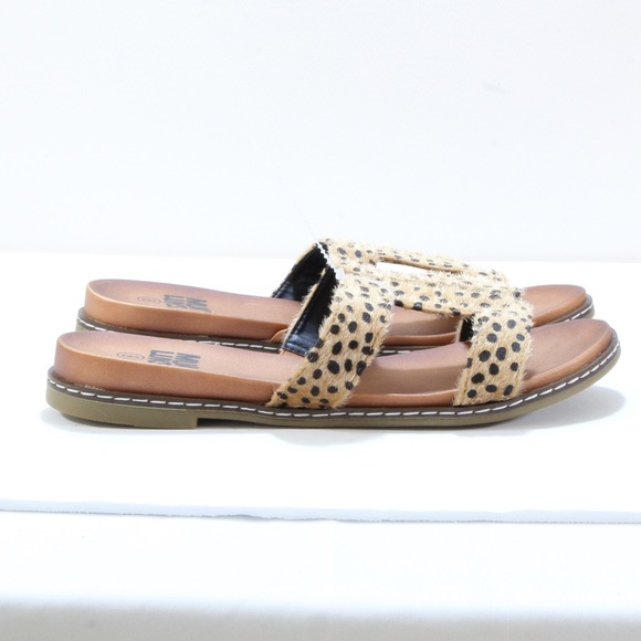 Muk Luks Nerissa Leopard T-Strap Animal Print Fur Sandals Women's Size 8 - Picture 4 of 8